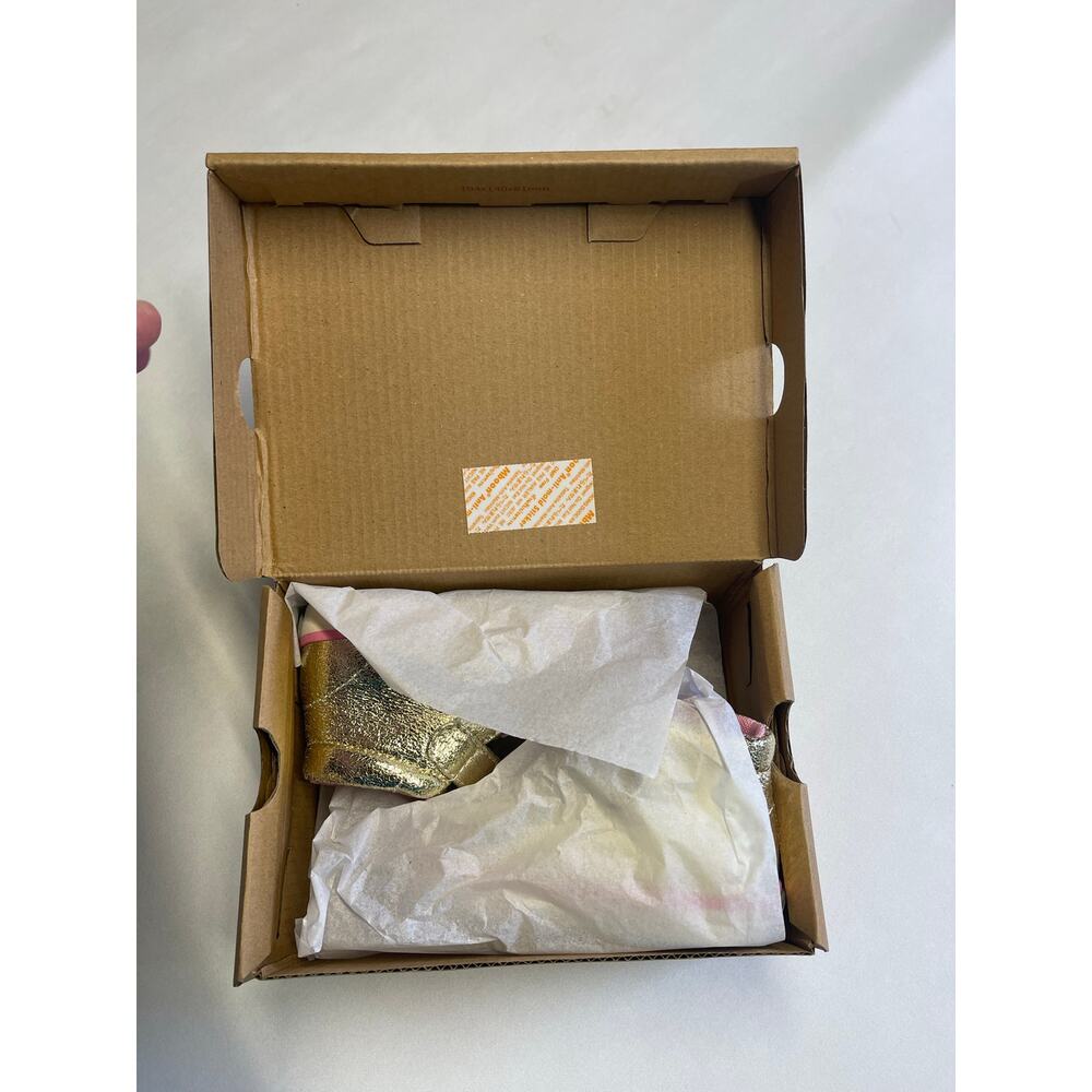 Run Kai Basics Belmont II Gold Shine Toddler Girl Size 6 (EU 22) - Picture 4 of 5